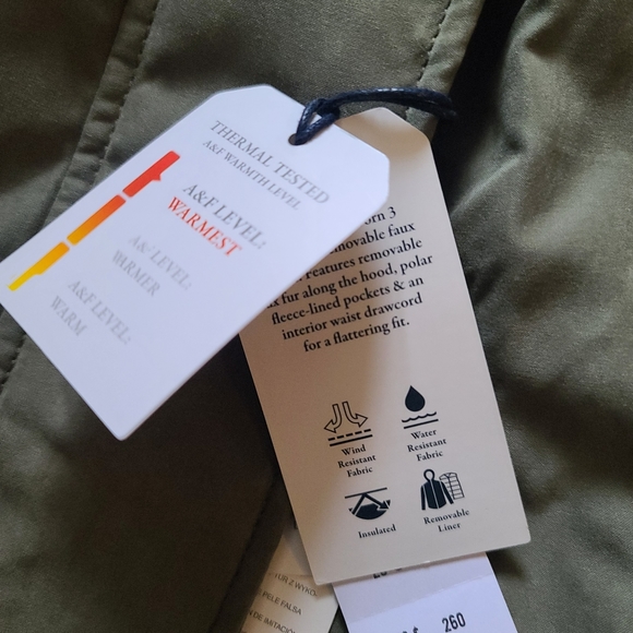 Abercrombie and Fitch winter jacket - Picture 7 of 7